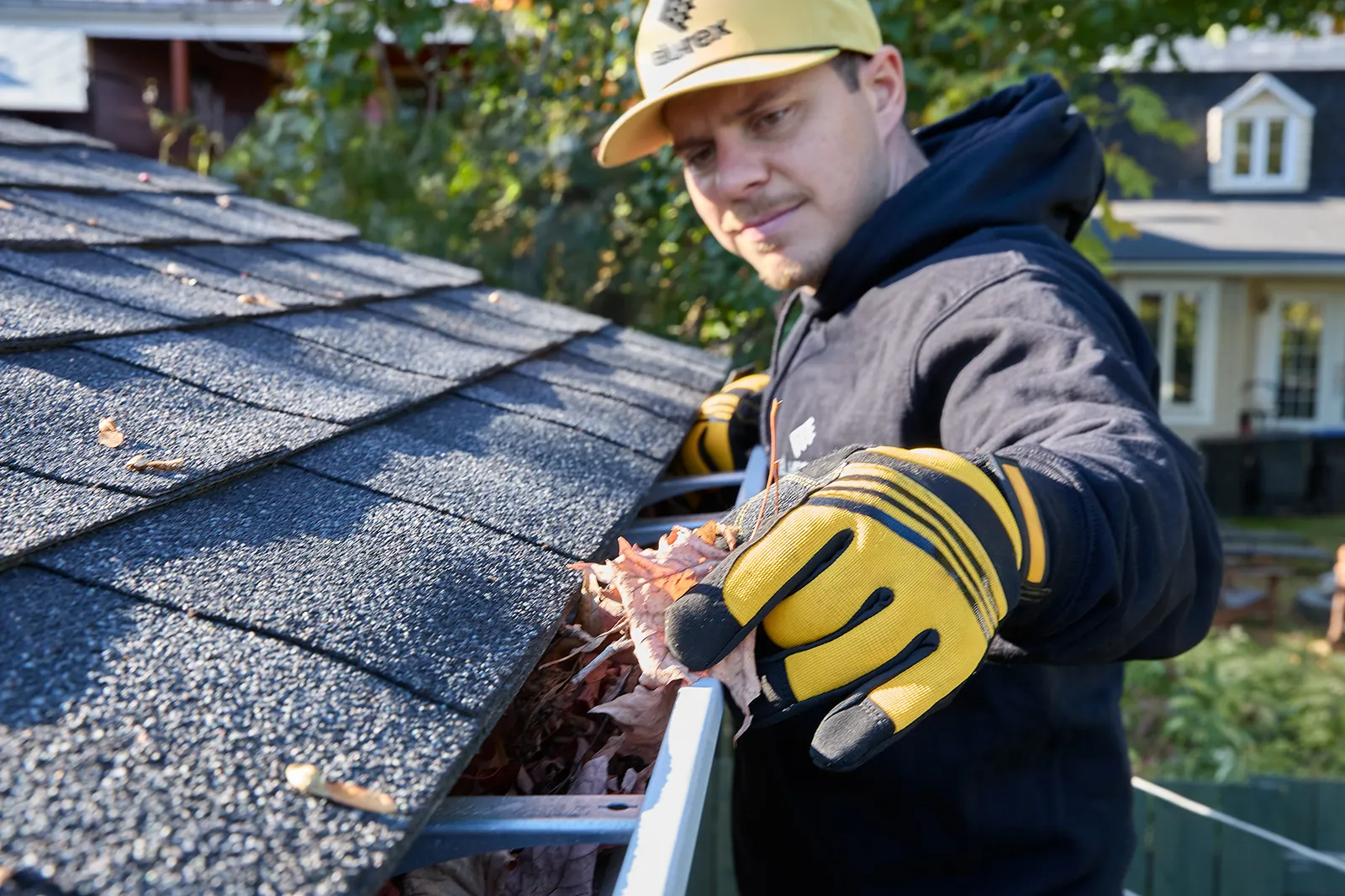 Seamless gutter run on a Georgia home — Herring Gutter & Insulation, Hartwell GA